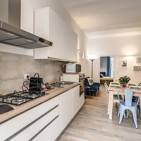Nala Luxury With Terrace Lägenhet